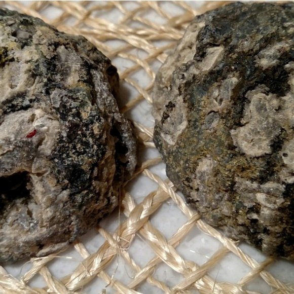 Matching Blue Agate Polished Geode Halves, SET/2, EUC - Picture 6 of 7